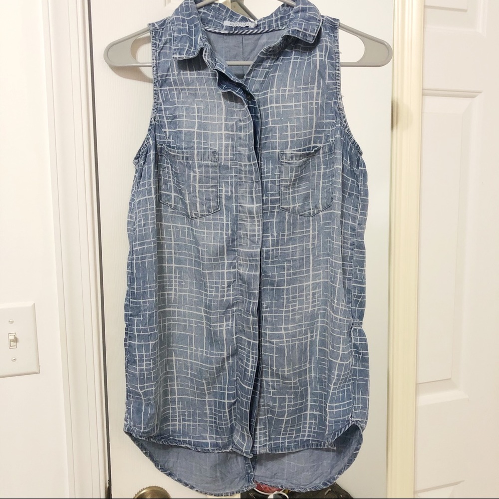 Kenneth Cole Reaction Chambray Top